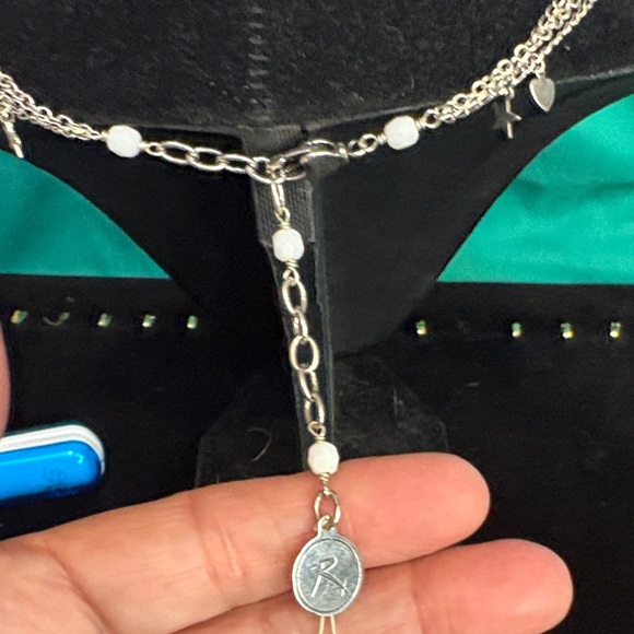 Vintage Reminiscence French Rivera Floral Pendant Necklace - Picture 7 of 12